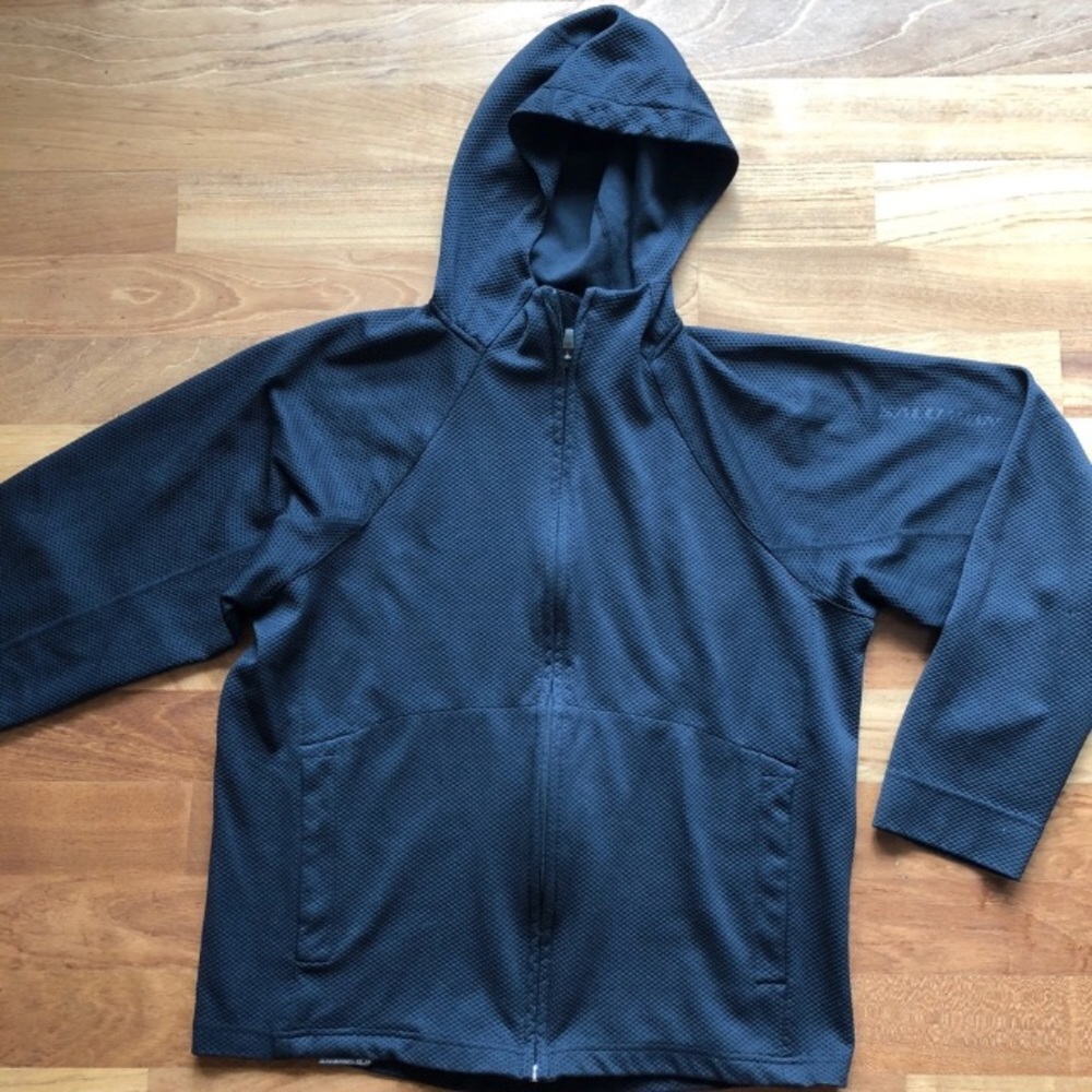 Salomon running jacket